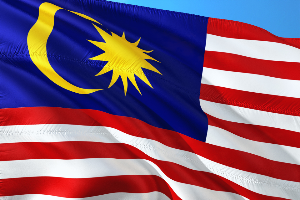 AGAMA PEYELESAI MASALAH MORAL