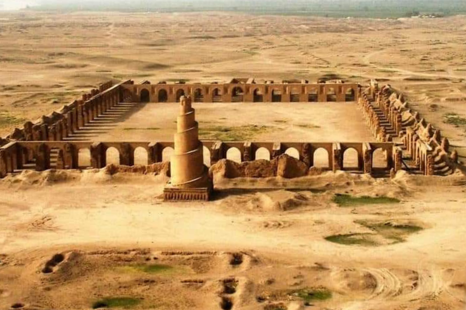 SAMARRA KOTA MENYENANGKAN ORANG MELIHATNYA