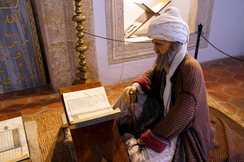 IMAM AL-QURTHUBI JUJUR DALAM KEILMUAN