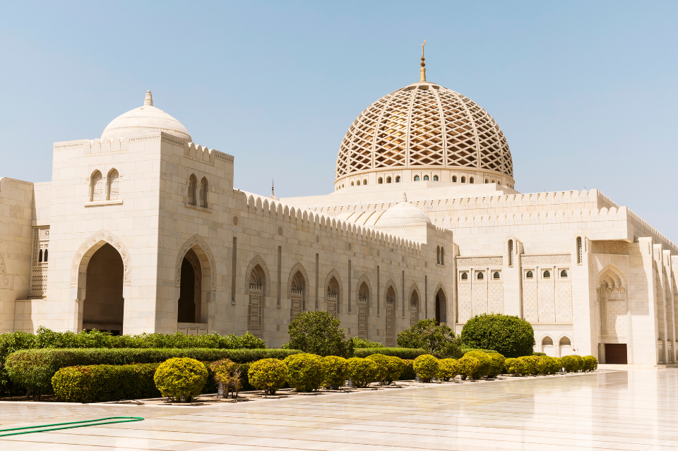 MASJID BUKAN TEMPAT MENABUR FITNAH