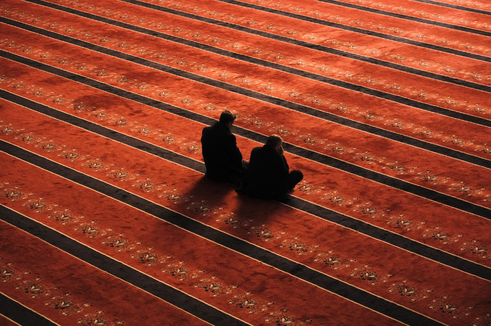 ULAMA BUKAN SEKADAR DIAM DI MASJID