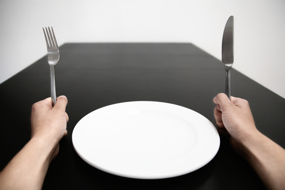 HIKMAH LAPAR DI BULAN RAMADAN