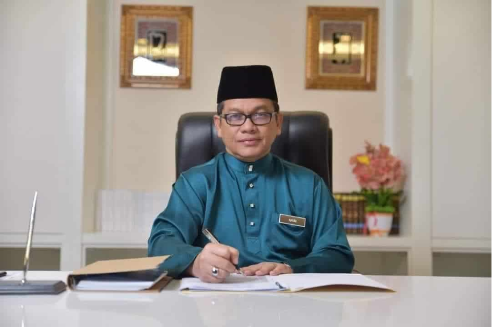 MERMERTABATKAN INTITUSI ISLAM